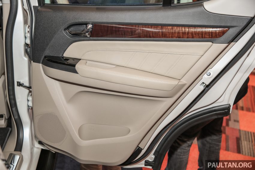七座SUV, 小改款 Isuzu MU-X 正式发布, 售价RM172K起。 38196