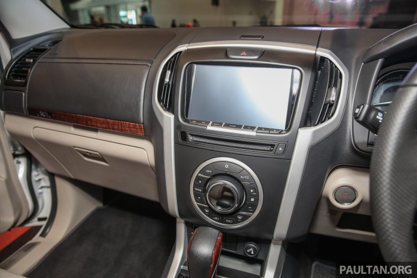 七座SUV, 小改款 Isuzu MU-X 正式发布, 售价RM172K起。 38177