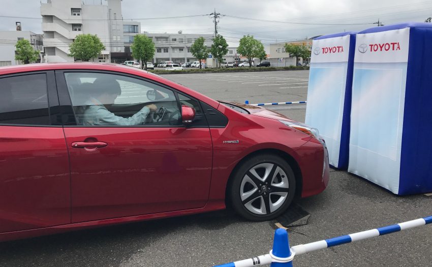 Toyota Safety Sense 技术, 可有效降低90%尾部撞击率。 40550