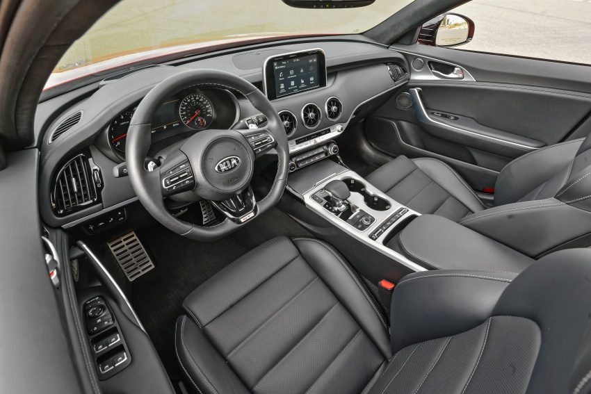 Kia Stinger 登陆美国, 原厂称比Porsche Panamera还强! 43306