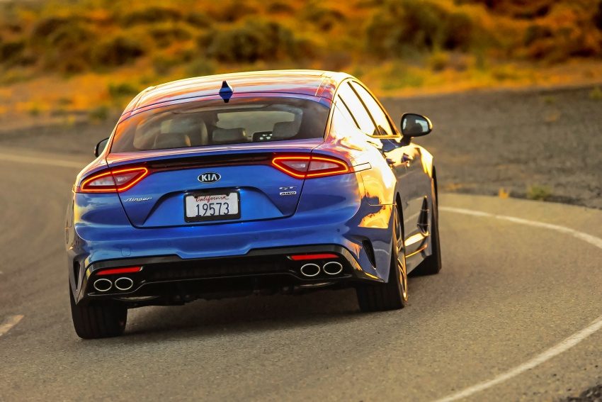 Kia Stinger 登陆美国, 原厂称比Porsche Panamera还强! 43313