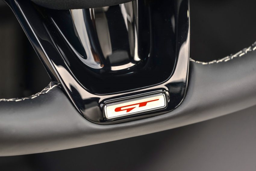 Kia Stinger 登陆美国, 原厂称比Porsche Panamera还强! 43329