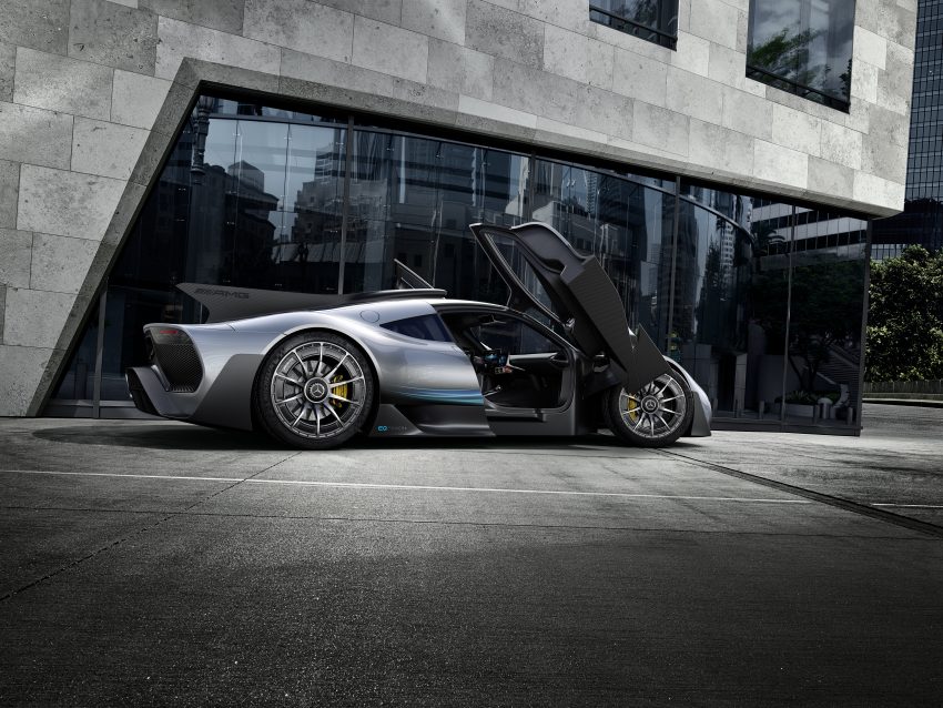 能在路上开的 F1, Mercedes-AMG Project One 顶级超跑诞生! 马力破千匹, 0-200 km/h只需6秒, 极速超过350 km/h! 41390
