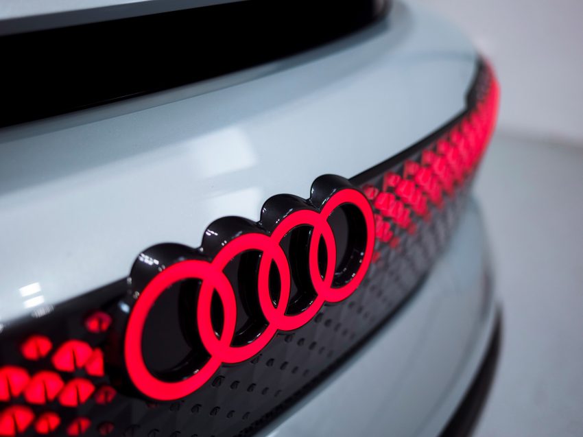 法兰克福车展: Audi Aicon Concept, Lvl 5 级别自动驾驶 ! 41481