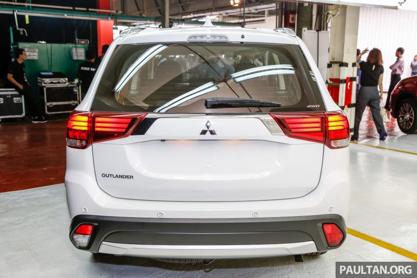Mitsubishi Outlander 本地组装 2.0 4WD，售价RM140k。 41634