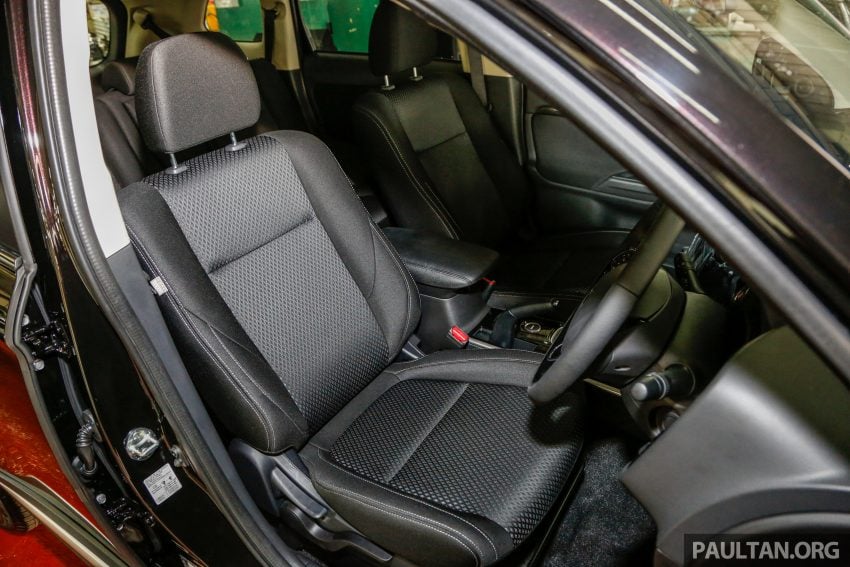 Mitsubishi Outlander 本地组装 2.0 4WD，售价RM140k。 41673