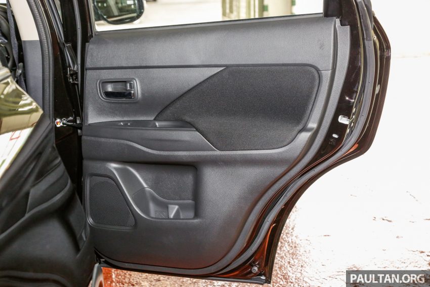 Mitsubishi Outlander 本地组装 2.0 4WD，售价RM140k。 41681
