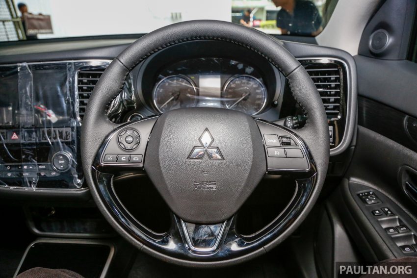 Mitsubishi Outlander 本地组装 2.0 4WD，售价RM140k。 41658