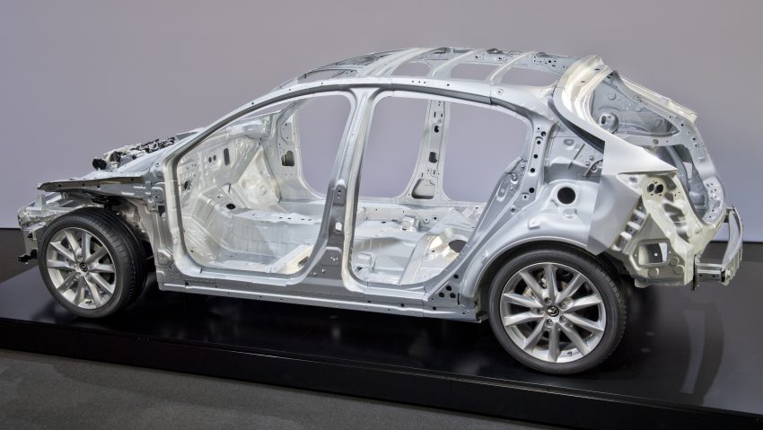 Mazda 揭露 SkyActiv-X 引擎及下一代 Mazda 3 底盘细节! 41162