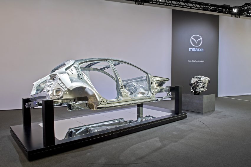 Mazda 揭露 SkyActiv-X 引擎及下一代 Mazda 3 底盘细节! 41164