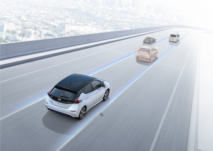 第二代 2018 Nissan Leaf，半自驾可行驶400公里航程！ 40901