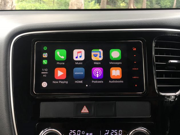 英研究发现,开车用 Android Auto/Apple CarPlay 更危险