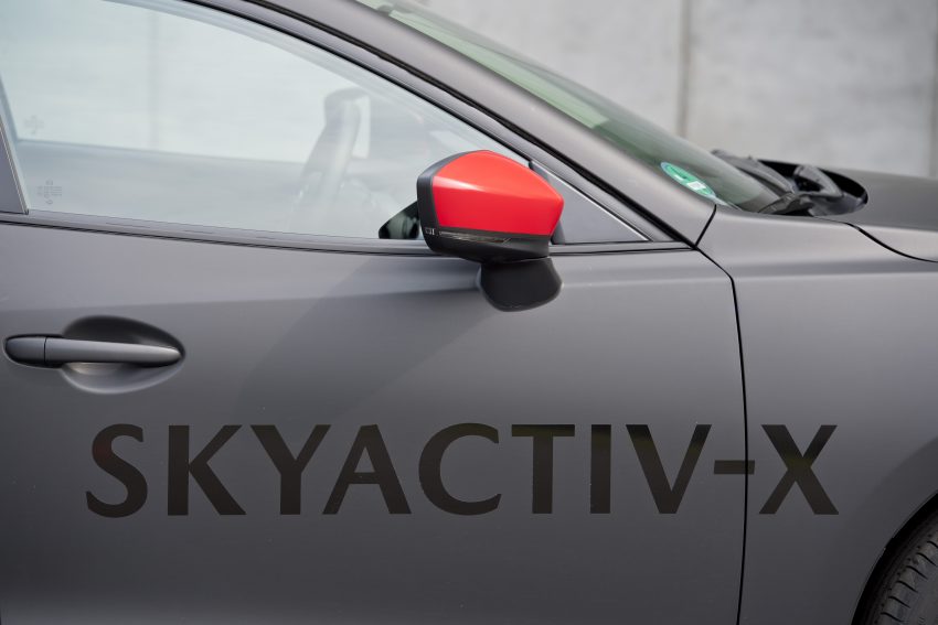 Mazda 揭露 SkyActiv-X 引擎及下一代 Mazda 3 底盘细节! 41174