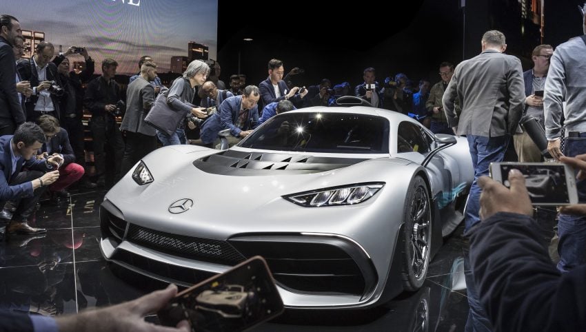能在路上开的 F1, Mercedes-AMG Project One 顶级超跑诞生! 马力破千匹, 0-200 km/h只需6秒, 极速超过350 km/h! 41429
