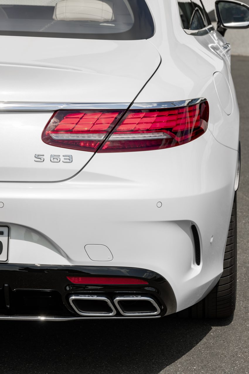 Mercedes-Benz S-Class Coupe & Cabriolet 小改款发布! 40713