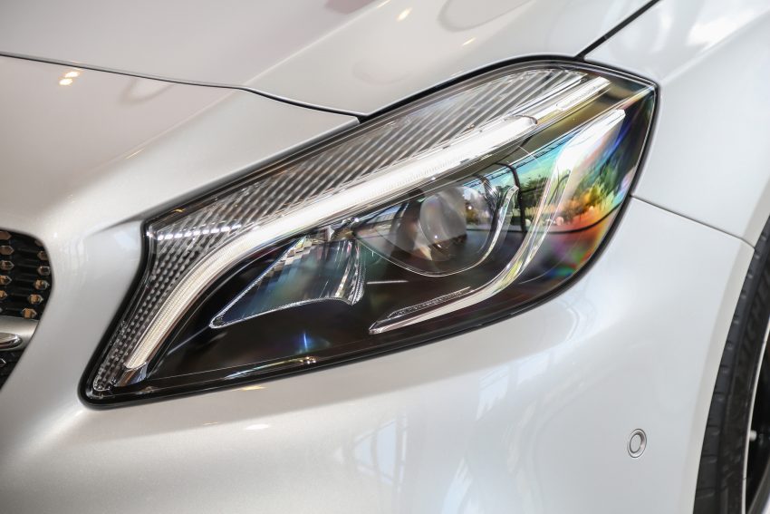 本地 Mercedes-Benz A 250 Sport 涨价一万至25万令吉，C-Class Coupe 改搭九速自排变速箱，涨价2,000令吉。 43128