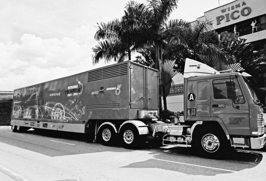 商业资讯: PETRONAS 将持续把F1科技应用在道路上。 44054