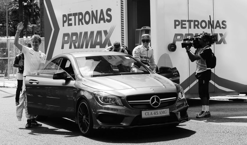 商业资讯: PETRONAS 将持续把F1科技应用在道路上。 44056