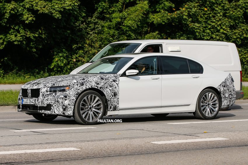BMW 7 Series 小改款在即，欧洲实车测试谍照曝光。 43816