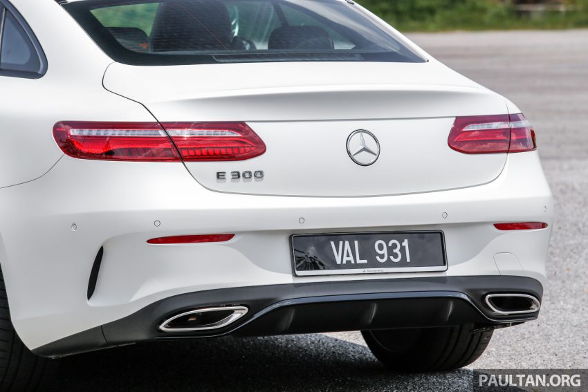 Mercedes-Benz E-Class Coupe 与 Cabriolet 加入Hybrid等级，新四缸涡轮引擎，299hp马力输出，48V混动系统。 46693