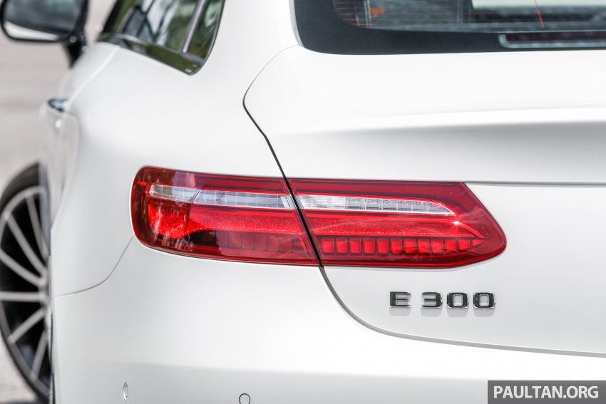 Mercedes-Benz E-Class Coupe 与 Cabriolet 加入Hybrid等级，新四缸涡轮引擎，299hp马力输出，48V混动系统。 46694
