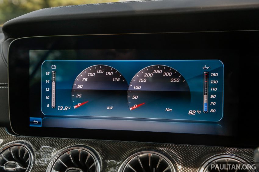 Mercedes-Benz E-Class Coupe 与 Cabriolet 加入Hybrid等级，新四缸涡轮引擎，299hp马力输出，48V混动系统。 46726