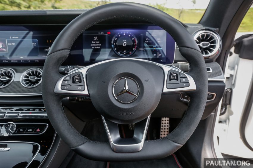 Mercedes-Benz E-Class Coupe 与 Cabriolet 加入Hybrid等级，新四缸涡轮引擎，299hp马力输出，48V混动系统。 46707