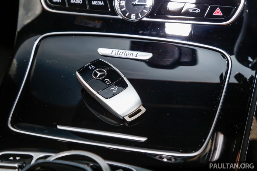 Mercedes-Benz E-Class Coupe 与 Cabriolet 加入Hybrid等级，新四缸涡轮引擎，299hp马力输出，48V混动系统。 46742