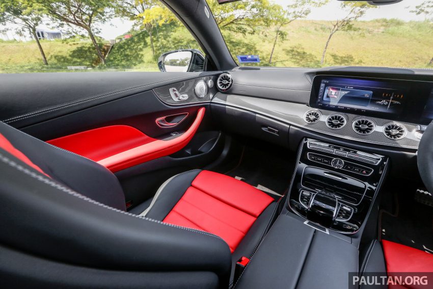 Mercedes-Benz E-Class Coupe 与 Cabriolet 加入Hybrid等级，新四缸涡轮引擎，299hp马力输出，48V混动系统。 46751