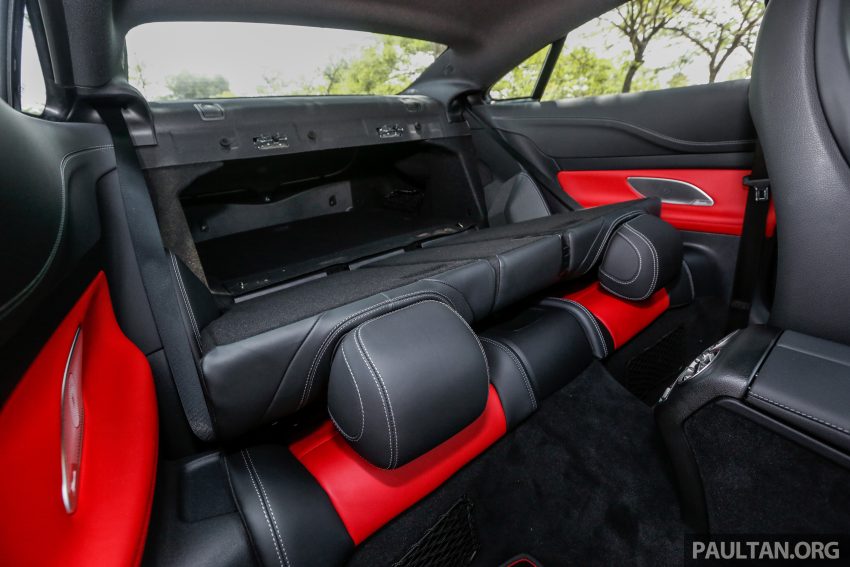Mercedes-Benz E-Class Coupe 与 Cabriolet 加入Hybrid等级，新四缸涡轮引擎，299hp马力输出，48V混动系统。 46761