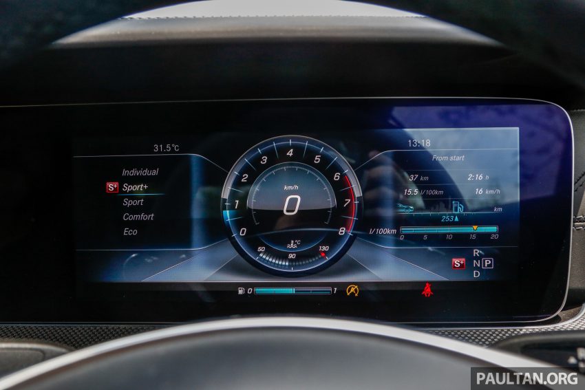 Mercedes-Benz E-Class Coupe 与 Cabriolet 加入Hybrid等级，新四缸涡轮引擎，299hp马力输出，48V混动系统。 46710