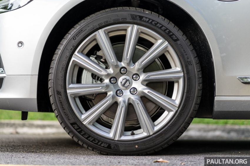 图集: 本地组装 Volvo S90 T8 Inscription,插电式混合动力! 44583