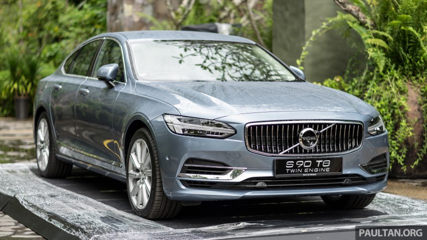 插电式 Volvo S90 T8 两个等级面市，售价从37万令吉起。 44924