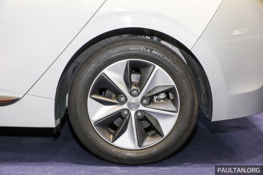 Hyundai Ioniq Electric 亮相隆国际绿色科技环保产品展会! 44962