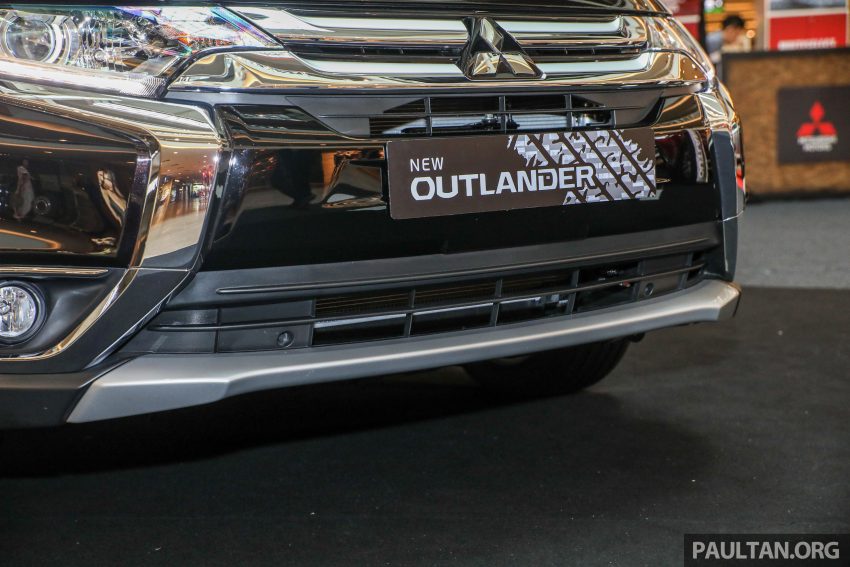 新车图集：Mitsubishi Outlander 2.0 vs 2.4 实车差异。 43684