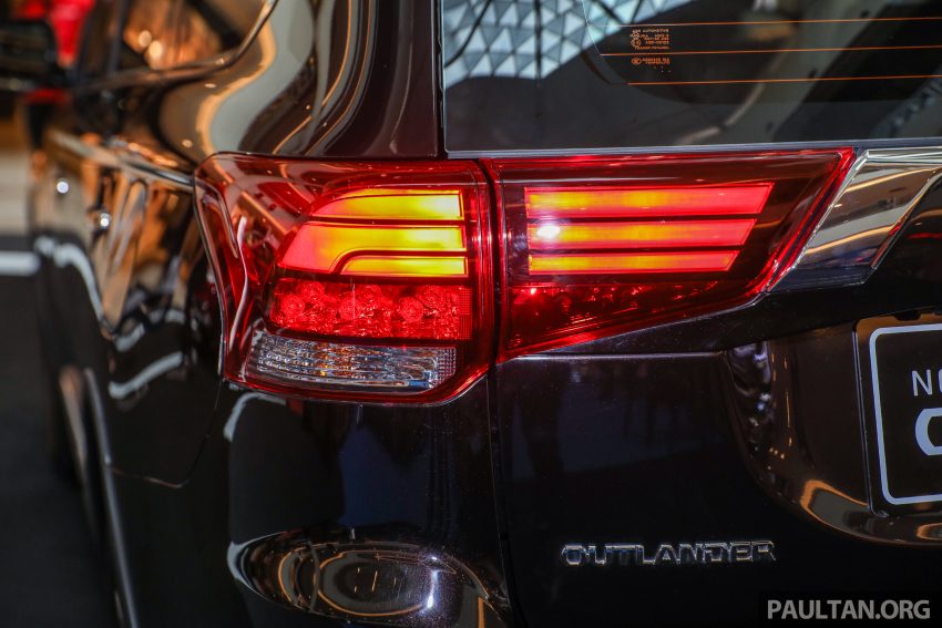 新车图集：Mitsubishi Outlander 2.0 vs 2.4 实车差异。 43693