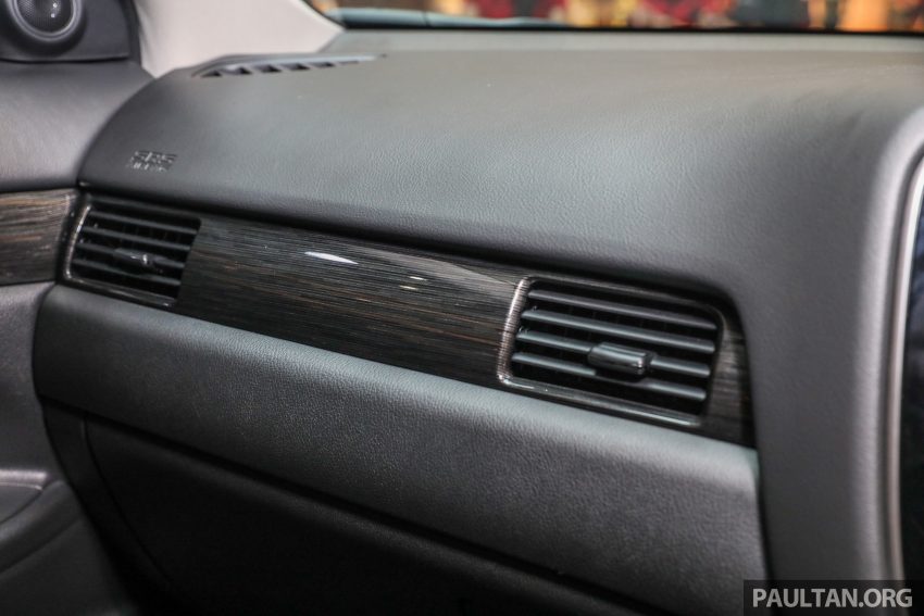新车图集：Mitsubishi Outlander 2.0 vs 2.4 实车差异。 43719