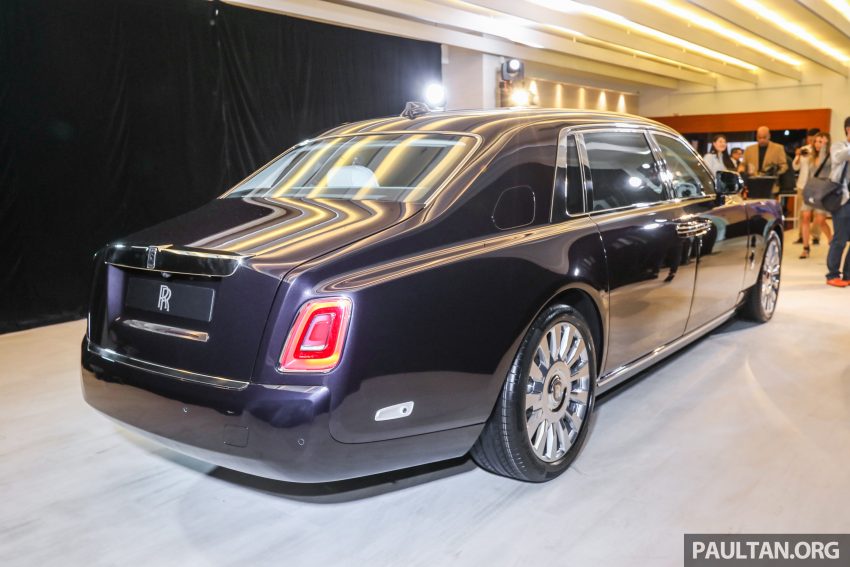 车坛王者！全新八代 Rolls Royce Phantom 大马首秀，6.75升V12双涡轮引擎，571匹马力，售220万令吉未含税 45608