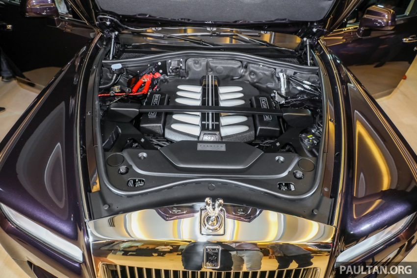 车坛王者！全新八代 Rolls Royce Phantom 大马首秀，6.75升V12双涡轮引擎，571匹马力，售220万令吉未含税 45631