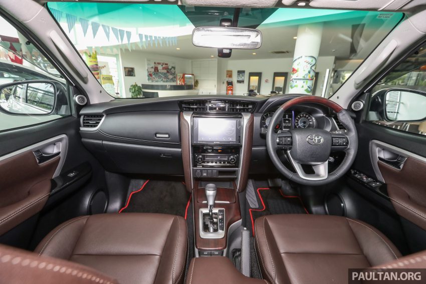图集：2017 Toyota Fortuner 高阶柴油版，RM 186K起。 45106