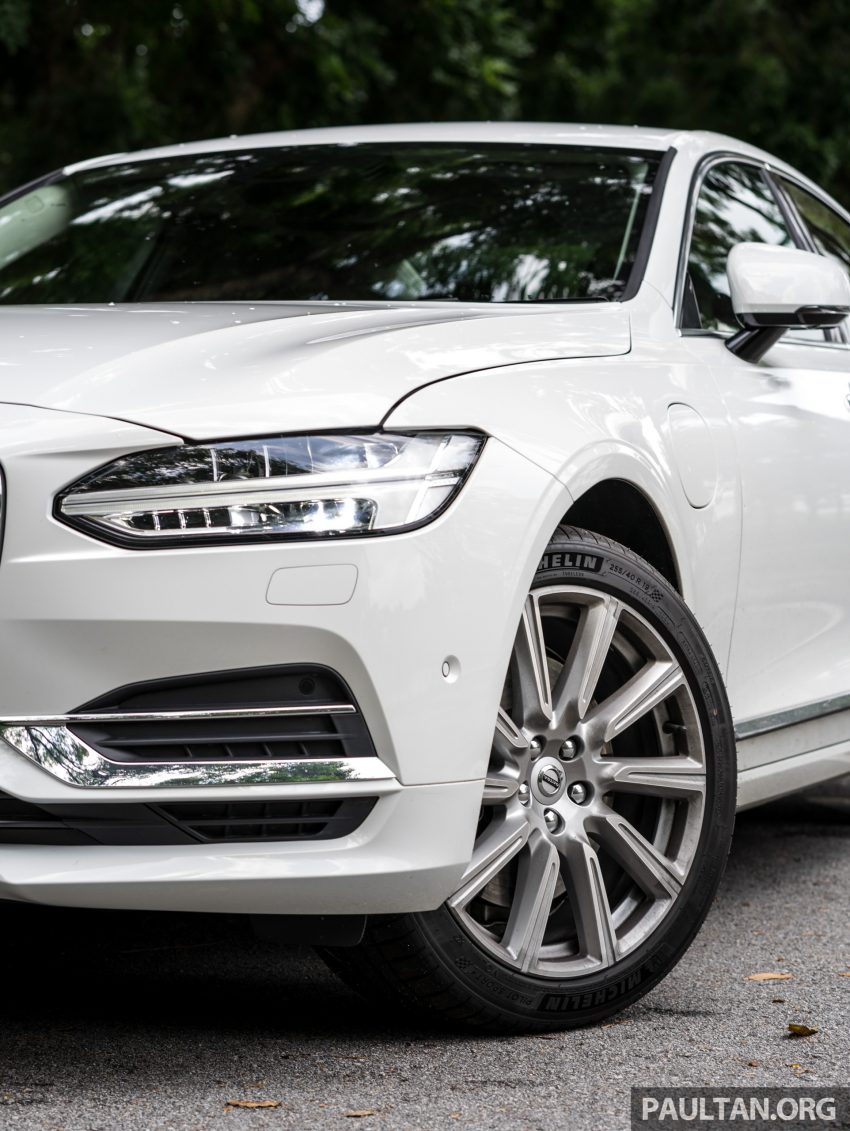 插电式 Volvo S90 T8 两个等级面市，售价从37万令吉起。 44839