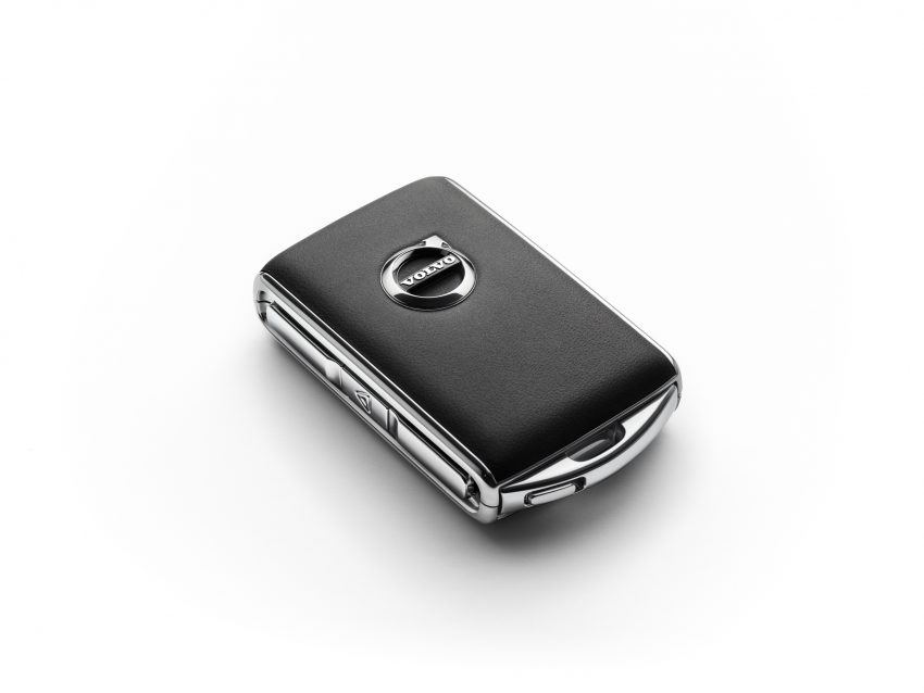插电式 Volvo S90 T8 两个等级面市，售价从37万令吉起。 44894