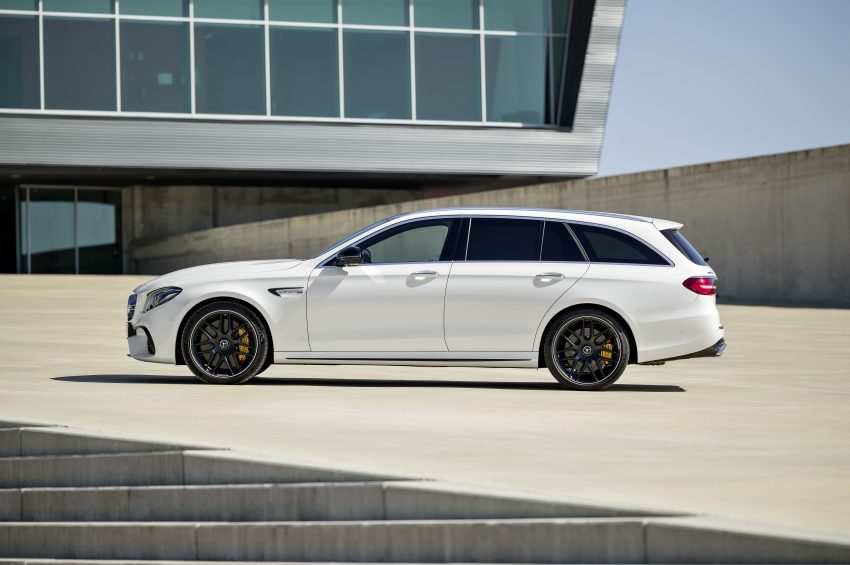 Mercedes-AMG E63 S 4Matic+ Estate, 4.0升双涡轮引擎, 612匹马力, 纽柏林跑出7分45.19秒, 夺下最速旅行车头衔！ 48537