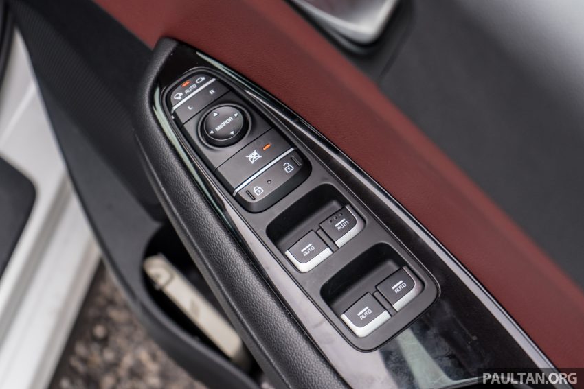 试驾：Kia Optima GT 2.0 T-GDI，谁说韩国房车不热血?! 50477
