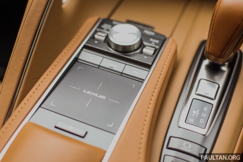 新车图集：Lexus LC 500 双门跑房，动感外型迷人内装！ 50843