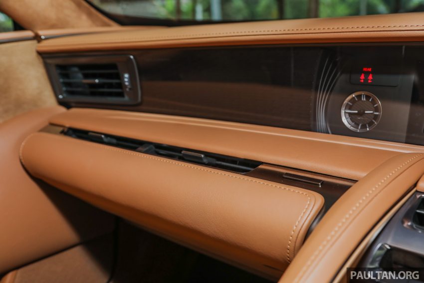 新车图集：Lexus LC 500 双门跑房，动感外型迷人内装！ 50846