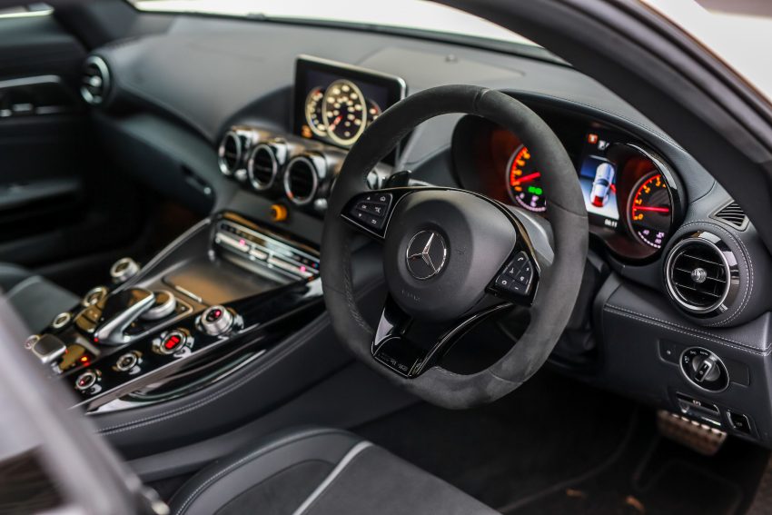 Mercedes-AMG GT R 本地上市，最低价格170万起。 47148