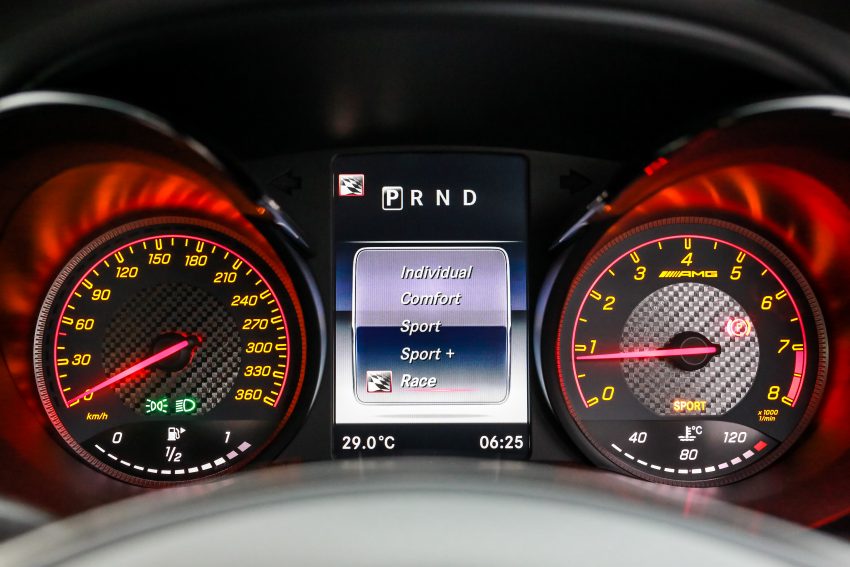 Mercedes-AMG GT R 本地上市，最低价格170万起。 47164