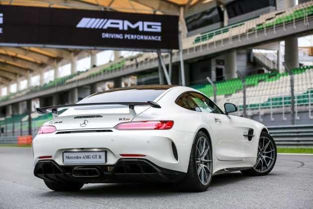 欧盟新规打击排气噪音，Mercedes-AMG 爆裂声浪受限制