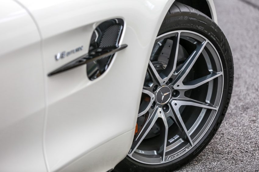 Mercedes-AMG GT R 本地上市，最低价格170万起。 47167